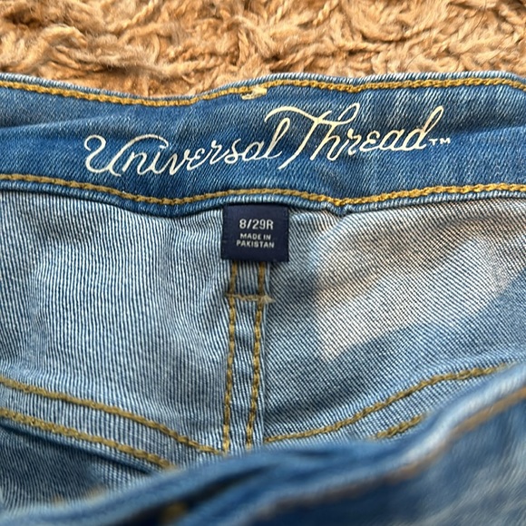 Universal Thread Cut Off Mom Shorts - Picture 2 of 3